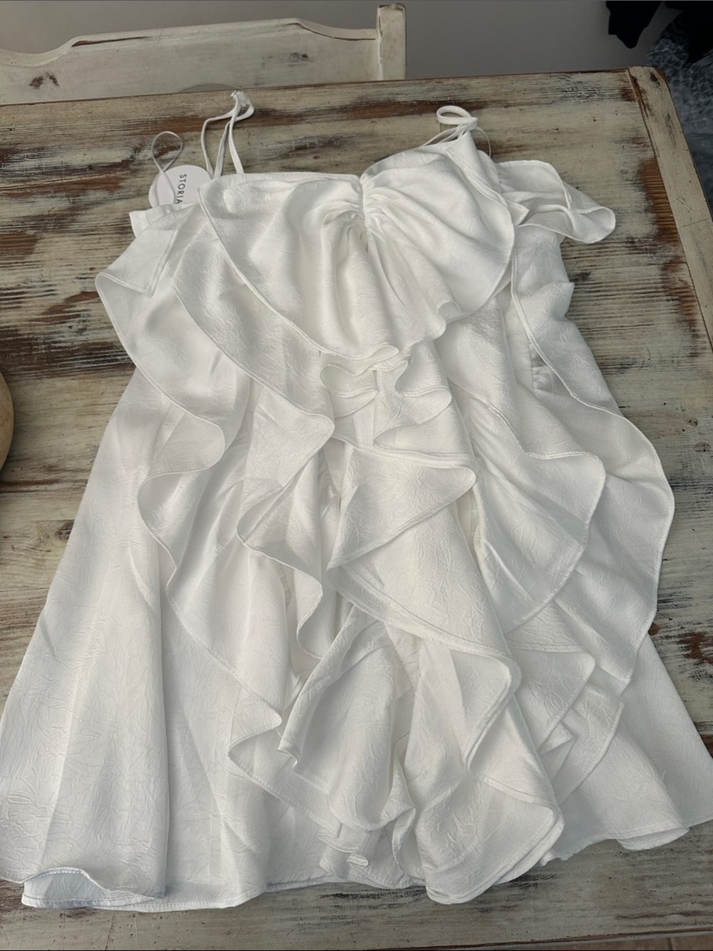 Storia White Ruffled Camisole Top